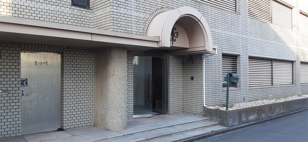 トランクルーム7・外観１